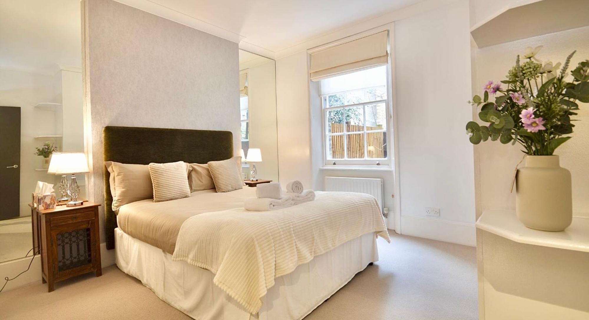 Kensington Apartment, Breakfast, 2 Baths London Ngoại thất bức ảnh