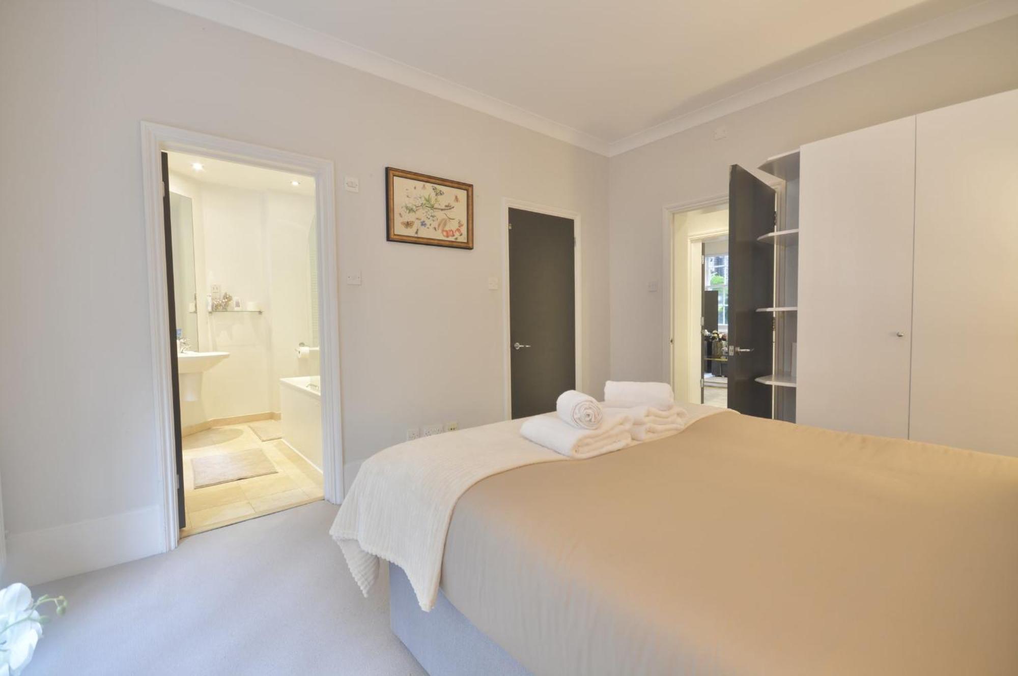 Kensington Apartment, Breakfast, 2 Baths London Ngoại thất bức ảnh